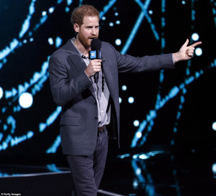 Prince Harry of Wales pic #1150514