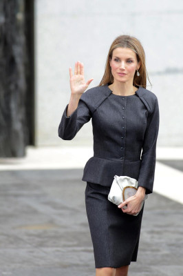 Queen Letizia of Spain pic #1158100