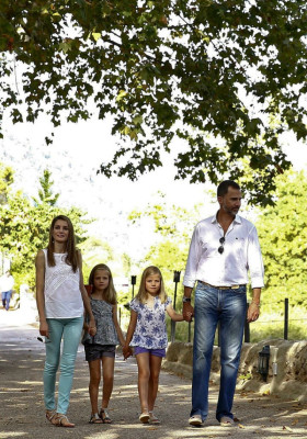Queen Letizia of Spain pic #657848