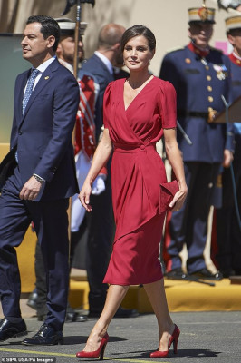 Queen Letizia of Spain pic #1181776