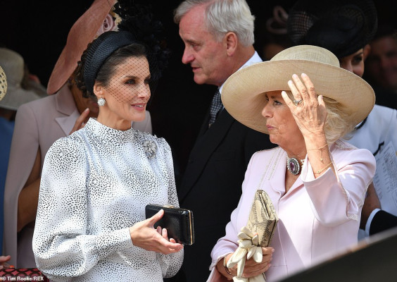 Queen Letizia of Spain pic #1188032