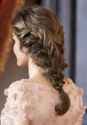 Queen Letizia of Spain pic #1158098