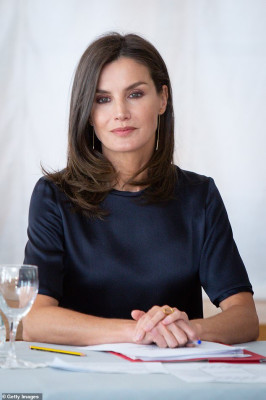 Queen Letizia of Spain pic #1184074