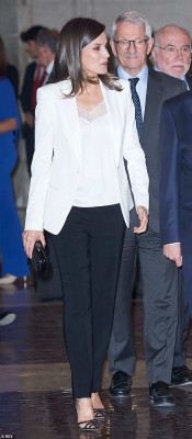 Queen Letizia of Spain pic #1164544
