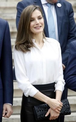 Queen Letizia of Spain pic #1158196
