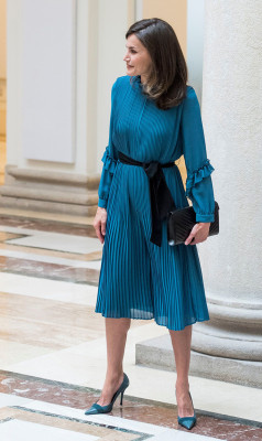 Queen Letizia of Spain pic #1180268