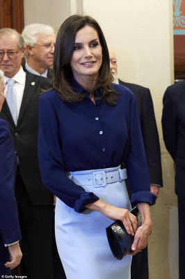 Queen Letizia of Spain pic #1188016