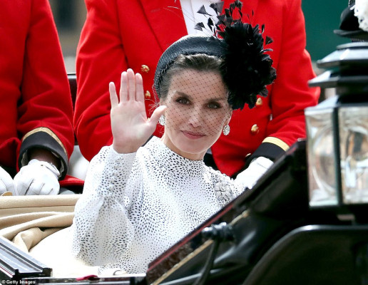 Queen Letizia of Spain pic #1188036
