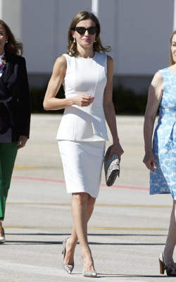 Queen Letizia of Spain pic #1158128