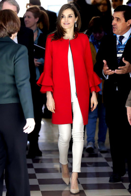 Queen Letizia of Spain pic #981764