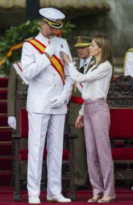 Queen Letizia of Spain pic #655135