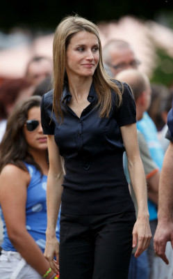 Queen Letizia of Spain pic #655141