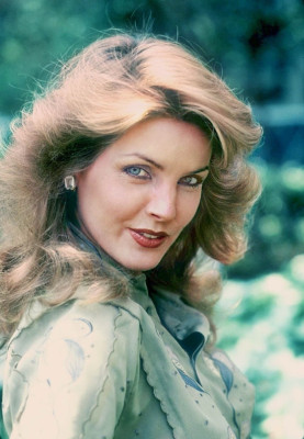 Priscilla Presley
