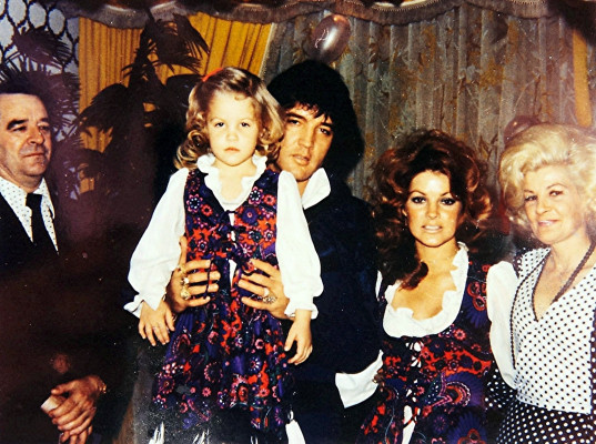 Priscilla Presley pic #386388
