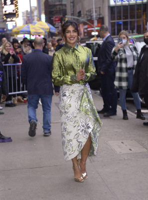 Priyanka&amp;nbsp;Chopra&amp;nbsp;- Good Morning America Studio, New York 12/16/2021