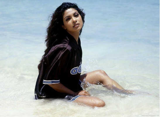 Priyanka Chopra pic #454670