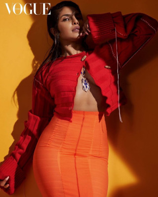 Priyanka Chopra Jonas by Sølve Sundsbo for Vogue India // Sept 2021