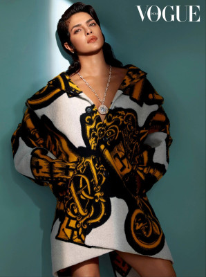 Priyanka Chopra Jonas by Sølve Sundsbo for Vogue India // Sept 2021
