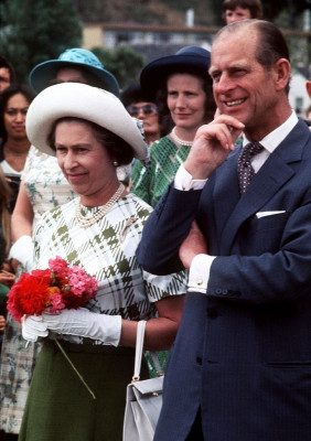 Queen Elizabeth ll  pic #519033