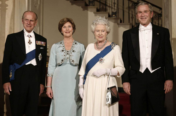 Queen Elizabeth ll  pic #518986
