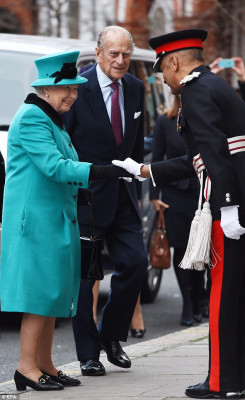 Queen Elizabeth ll  pic #851584