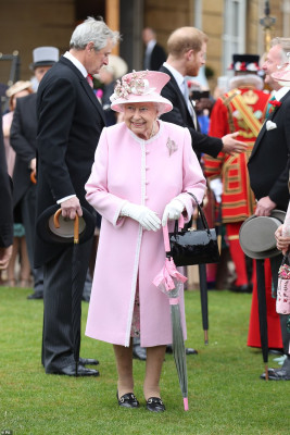 Queen Elizabeth ll  pic #1180248