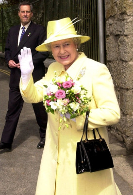 Queen Elizabeth ll  pic #519040