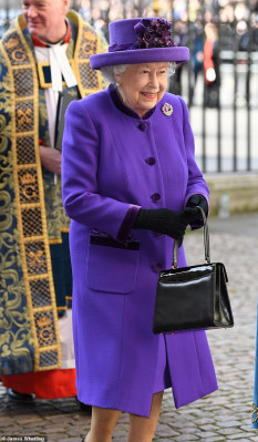 Queen Elizabeth ll  pic #1151902