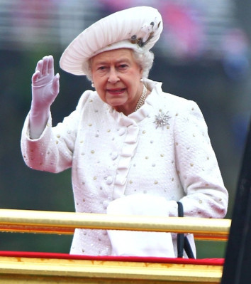 Queen Elizabeth ll  pic #521351