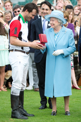 Queen Elizabeth ll  pic #597937