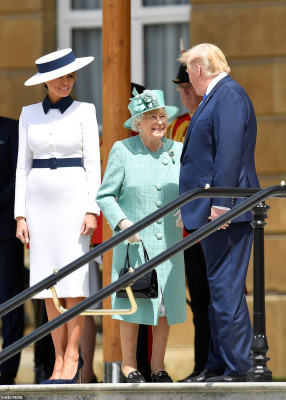 Queen Elizabeth ll  pic #1181786