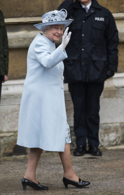 Queen Elizabeth ll  pic #723270