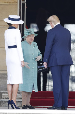 Queen Elizabeth ll  pic #1181791