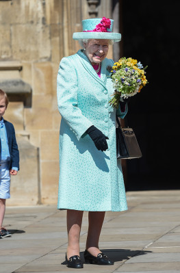 Queen Elizabeth ll  pic #1161743