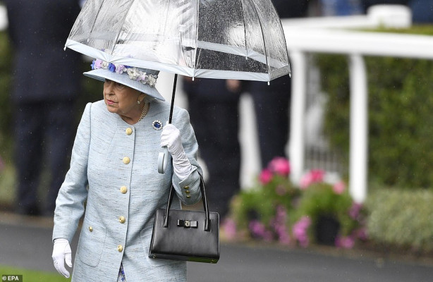 Queen Elizabeth ll  pic #1188000