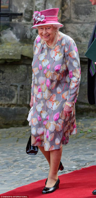 Queen Elizabeth ll  pic #980293