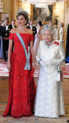 Queen Elizabeth ll  pic #981670