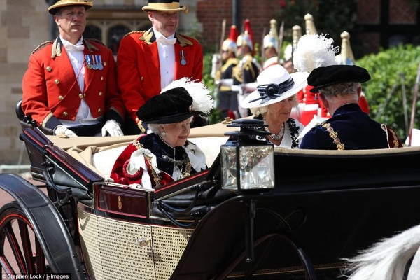 Queen Elizabeth ll  pic #1079492