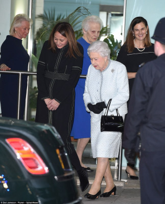 Queen Elizabeth ll  pic #1045616