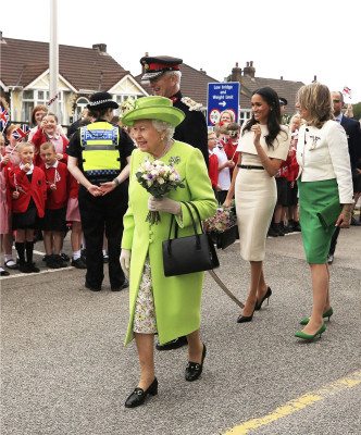 Queen Elizabeth ll  pic #1079535