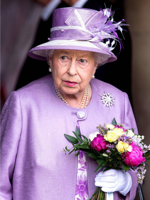 Queen Elizabeth ll  pic #1056145