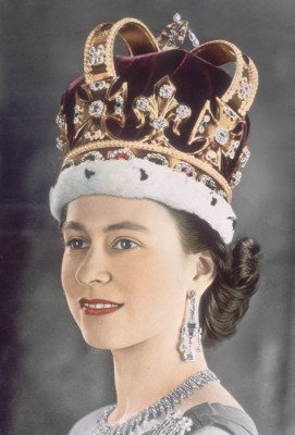 Queen Elizabeth ll  pic #521355