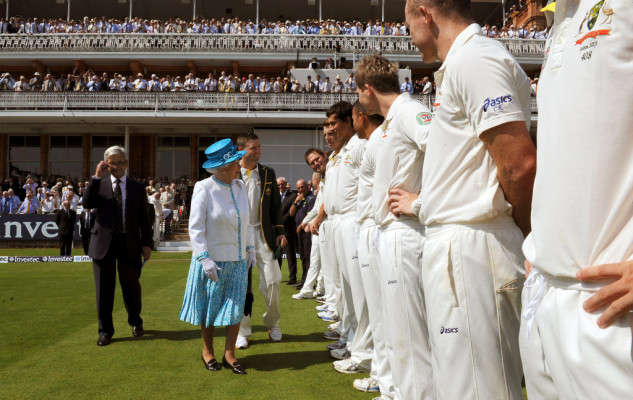Queen Elizabeth ll  pic #655146