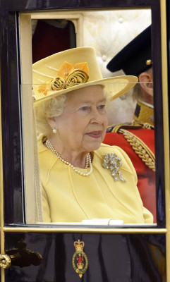 Queen Elizabeth ll  pic #521347