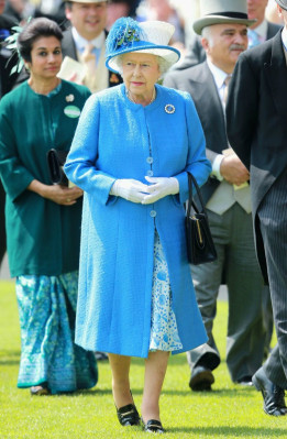 Queen Elizabeth ll  pic #647720