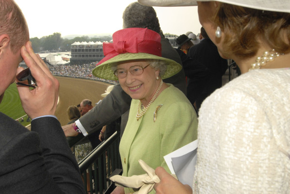 Queen Elizabeth ll  pic #728644
