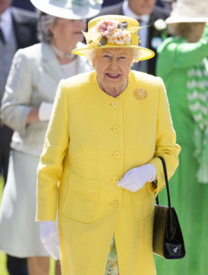 Queen Elizabeth ll  pic #971711