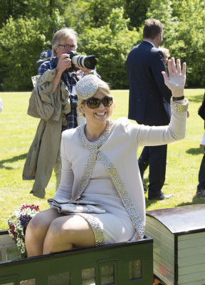 Queen Maxima of Netherlands pic #639970