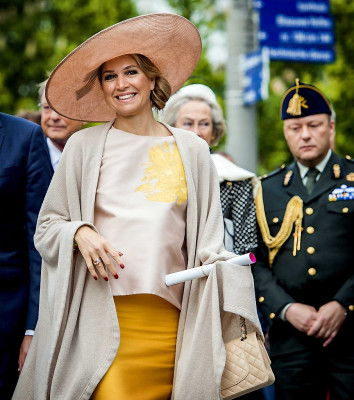 Queen Maxima of Netherlands pic #811326