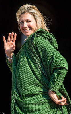 Queen Maxima of Netherlands pic #1159555